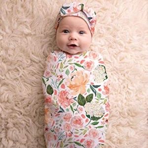 Itzy Ritzy Cutie Cocoon™ - Baby Cocoon & Hat Set